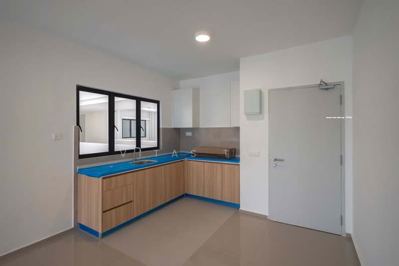 Service Residence for Sale at Hana @ Eco Ardence - Vitas Tan - Kitchen - PropertyGuru.com.my