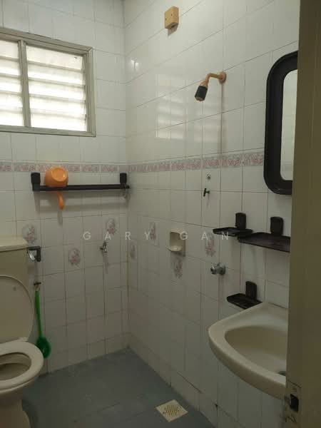 2-storey Terraced House for Rent in Usj 9 (Subang Jaya) - Gary Gan - Bathroom - PropertyGuru.com.my