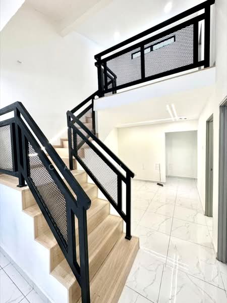 1.5-storey Terraced House for Sale in Taman Rinting (Masai) - Calvin Lee - PropertyGuru.com.my