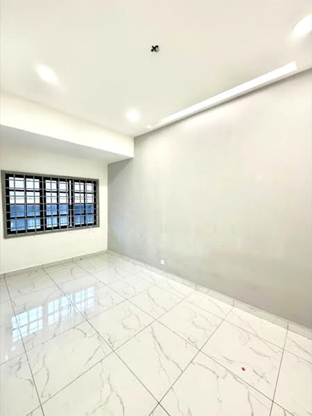1.5-storey Terraced House for Sale in Taman Rinting (Masai) - Calvin Lee - PropertyGuru.com.my