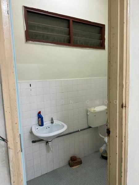 1-storey Terraced House for Sale in Taman Pelangi (Johor Bahru) - Jameson Choo - PropertyGuru.com.my