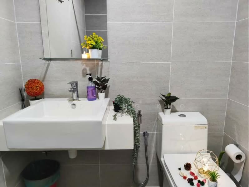 Service Residence for Rent at Citizen @ Old Klang Road - Tad Seng Kho - Bathroom - PropertyGuru.com.my