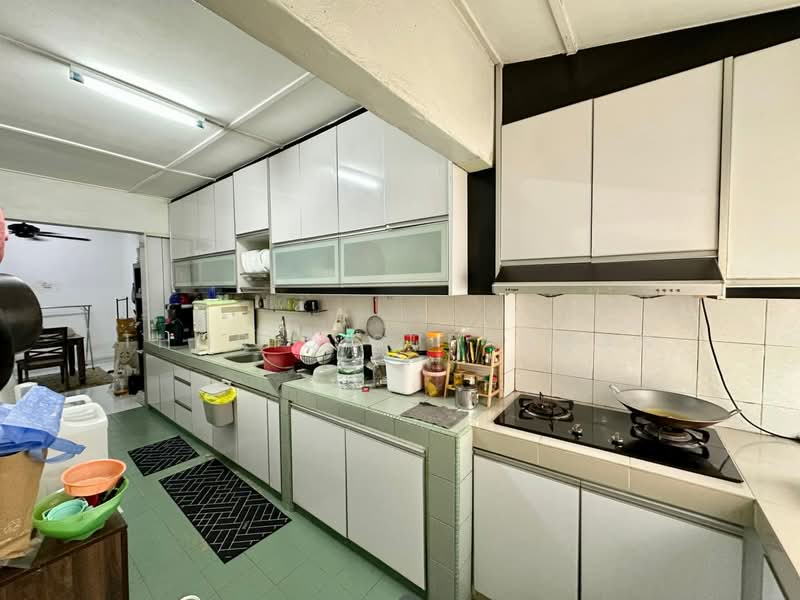 2-storey Terraced House for Sale in SS3 (Petaling Jaya) - Thoriq Suparman - Kitchen - PropertyGuru.com.my