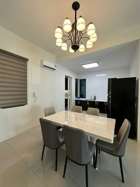 For Rent - Iconic Skies