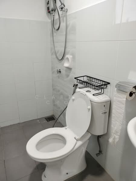 Impiana Sky Residensi untuk Untuk Disewa - RM 1,800 /bulan, Apr 2026 - Bathroom - PropertyGuru.com.my