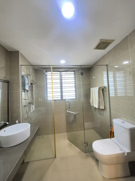 2.5-storey Terraced House for Sale in Bandar Bukit Tinggi 2 (Klang) - Anddy Gan - Bathroom - PropertyGuru.com.my