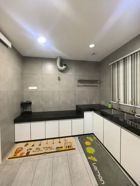 2.5-storey Terraced House for Sale in Bandar Bukit Tinggi 2 (Klang) - Anddy Gan - Kitchen - PropertyGuru.com.my