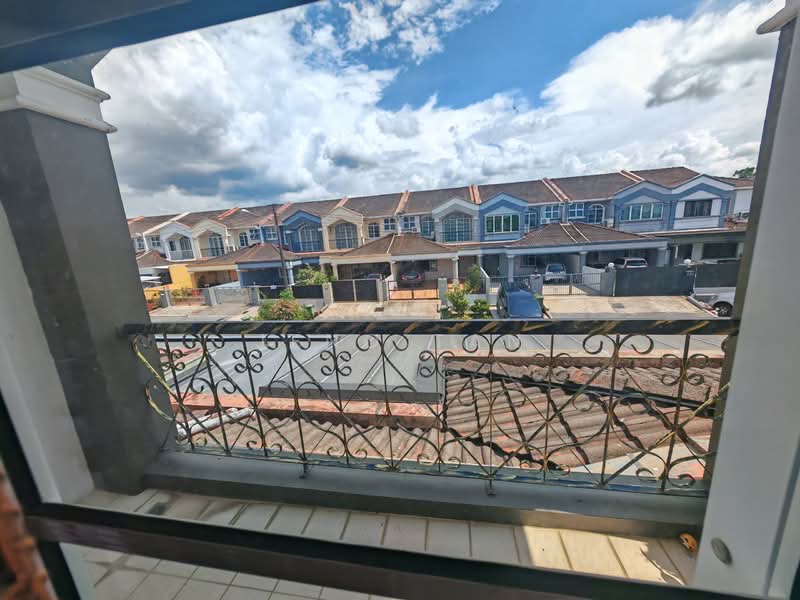 2-storey Terraced House for Rent in Kuching (Sarawak) - Jeno Tan - Exterior - PropertyGuru.com.my