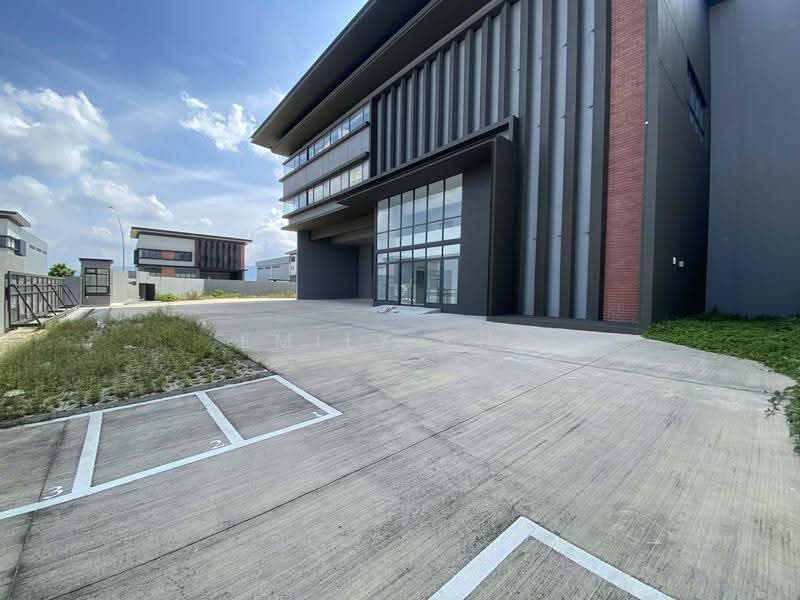 Factory for Rent in Sungai Buloh (Selangor) - Emily Kho - Exterior - PropertyGuru.com.my