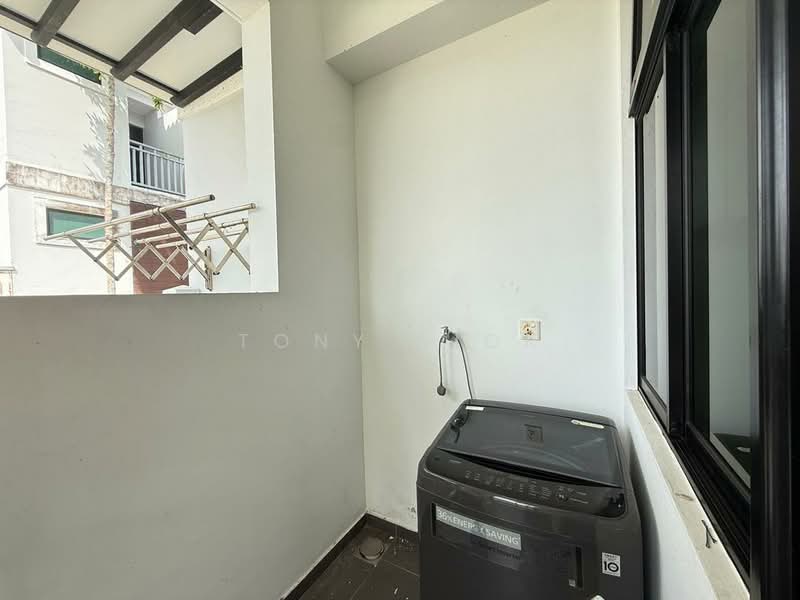 2-storey Terraced House for Sale in Kota Masai (Pasir Gudang) - Tony Siok - Balcony - PropertyGuru.com.my