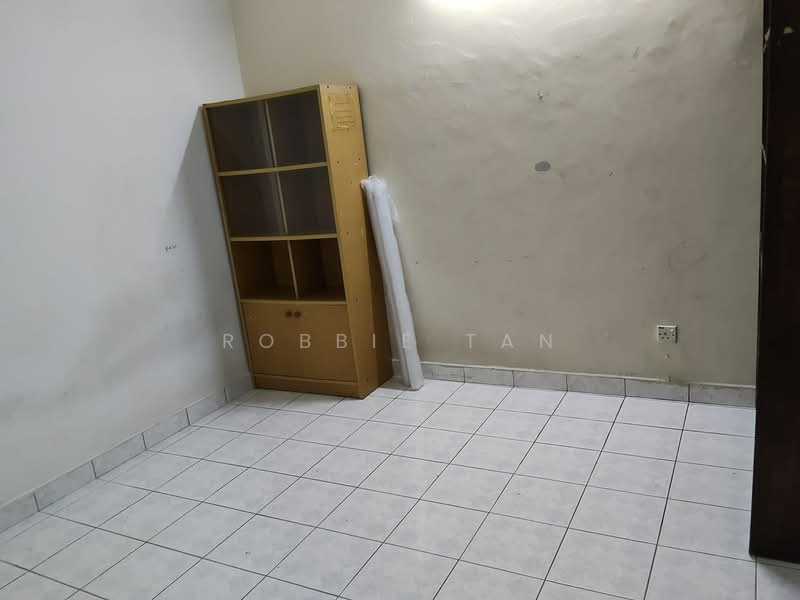 Flat for Rent at Taman Perling - Robbie Tan - PropertyGuru.com.my