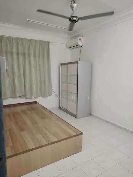 Apartment for Sale at Sri Awana Townhouse - Jermain Tee - Bedroom - PropertyGuru.com.my