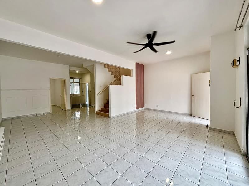 Bukit Indah Double Storey untuk Untuk Disewa - RM 2,900 /bulan, Apr 2026 - Living Room - PropertyGuru.com.my