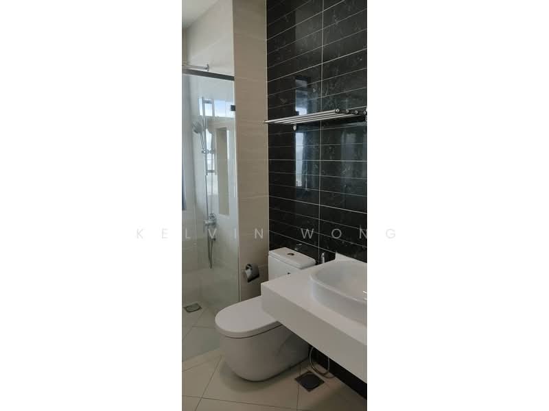Condominium for Rent at Sky Condominium (Skyz Residence) - Kelvin Wong - Bathroom - PropertyGuru.com.my