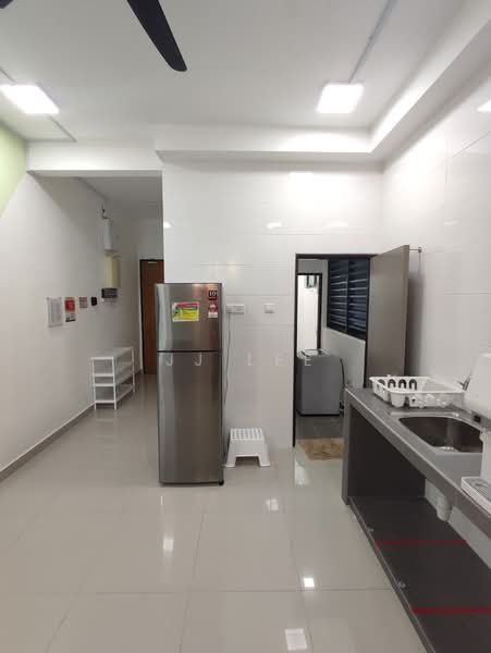 Service Residence for Rent at SkyVille 8 @ Benteng 8 - JJ Lee - Kitchen - PropertyGuru.com.my