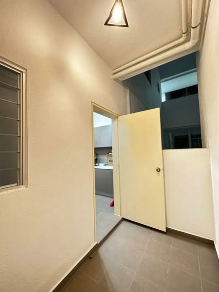 Residensi Cyberjaya Lakefront untuk Untuk Dijual - RM 395,000, Apr 2026 - Entrance - PropertyGuru.com.my