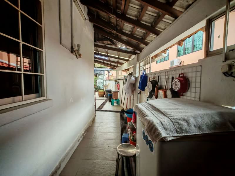 Semi-Detached House for Sale in Bandar Kinrara Seksyen 2 (Bandar Kinrara) - Angel Tan - Exterior - PropertyGuru.com.my