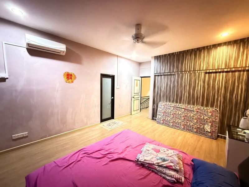 Pelangi Indah untuk Untuk Disewa - RM 3,000 /bulan, Apr 2026 - Bedroom - PropertyGuru.com.my