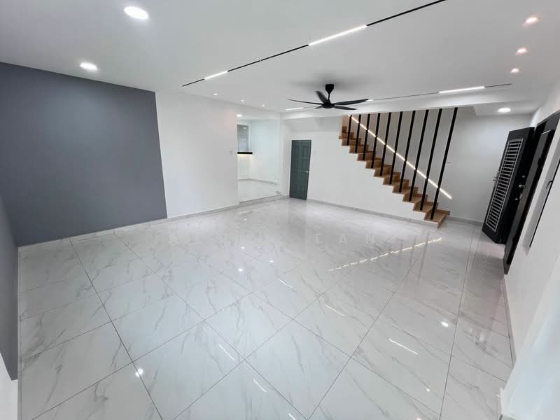 2-storey Terraced House for Sale in Bukit Indah (Iskandar Puteri (Nusajaya)) - Alvin Tan - Living Room - PropertyGuru.com.my