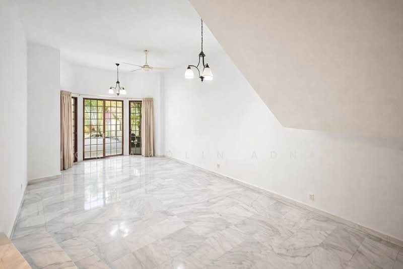 2-storey Terraced House for Sale in Subang Jaya (Selangor) - Nor Azdlin Adnan - Living Room - PropertyGuru.com.my