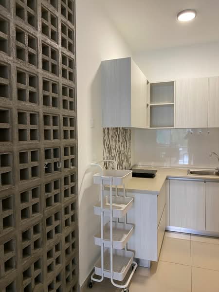 Condominium for Sale at Sutera Pines - Adi Zulkarnaen - Kitchen - PropertyGuru.com.my