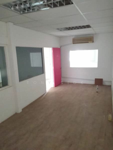 Shop / Office for Sale in Taman Tasek (Johor Bahru) - Tony Siok - Interior - PropertyGuru.com.my