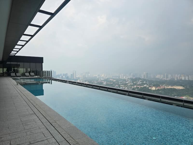 Regent Suites @ Pavilion Damansara Heights untuk Untuk Disewa - RM 5,900 /bulan, Mac 2026 - Pool - PropertyGuru.com.my