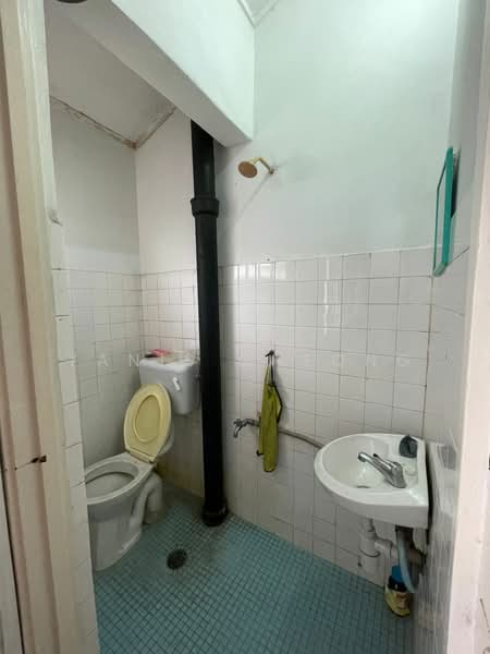 Bandar Menjalara untuk Untuk Dijual - RM 900,000, Mac 2026 - Bathroom - PropertyGuru.com.my