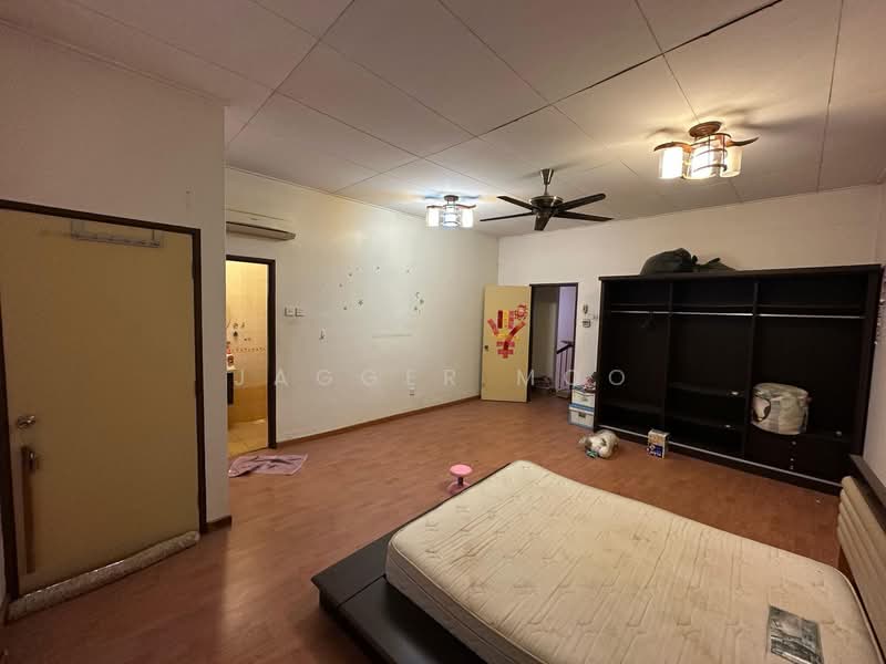 2-storey Terraced House for Sale in Taman Bullion Mewah (Batu Caves) - Jagger Moo - PropertyGuru.com.my