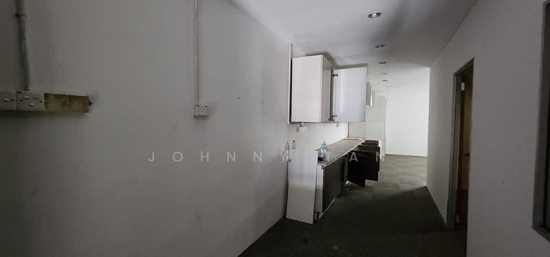 Kilang untuk Disewa di Taman Perindustrian Tago (Kepong) - Johnny Tan - Corridor - PropertyGuru.com.my