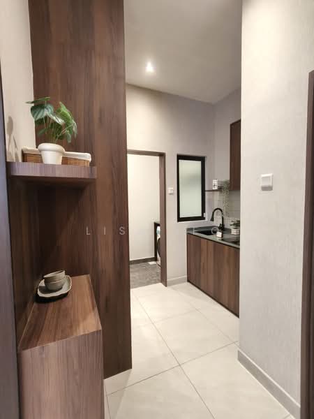 Kediaman Servis untuk Dijual di Riveria Garden - Lisa Yeo - Corridor - PropertyGuru.com.my