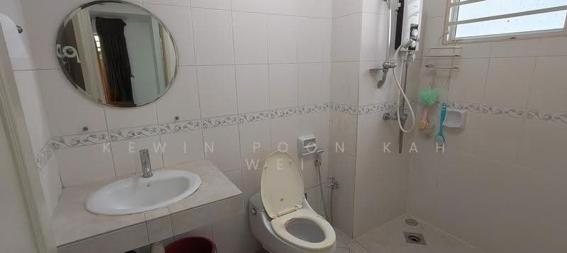 Condominium for Rent at Aseana Puteri - Kewin Poon Kah Wei - Bathroom - PropertyGuru.com.my