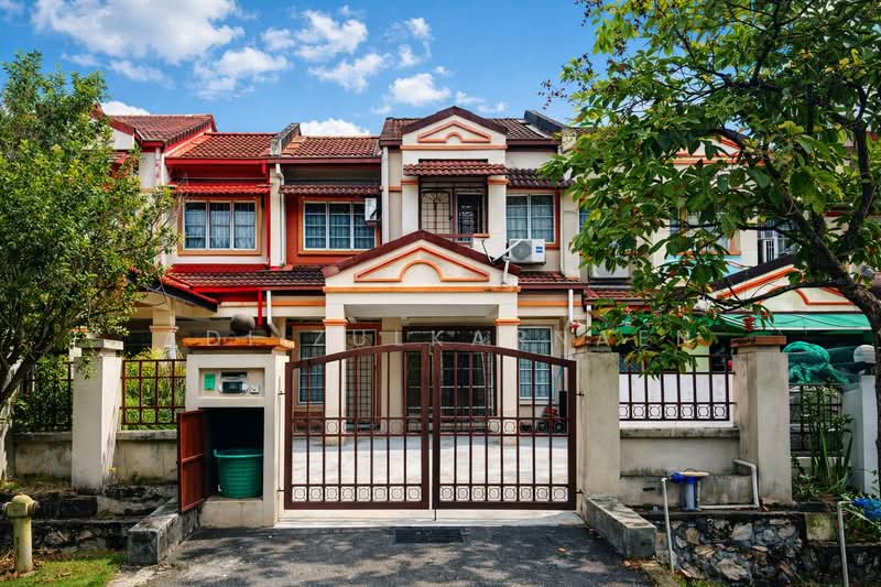 Rumah Teres 2 Tingkat untuk Dijual di Usj 22 (Subang Jaya) - Adi Zulkarnaen - Exterior - PropertyGuru.com.my