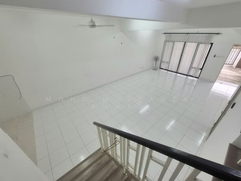 2-storey Terraced House for Sale in Semenyih (Selangor) - Mohd Mortadza Ahmad - Living Room - PropertyGuru.com.my