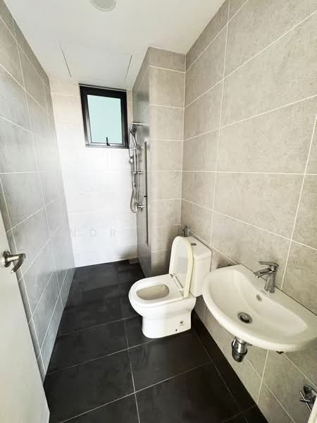 Condominium for Rent at M Vista - Andrew Chow - Bathroom - PropertyGuru.com.my