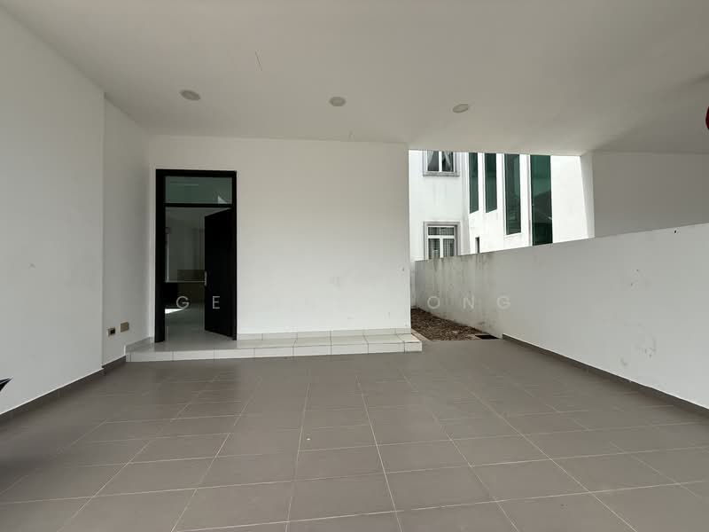 Semi-Detached House for Sale in Nusa Duta (Iskandar Puteri (Nusajaya)) - Gelyne Yong - Exterior - PropertyGuru.com.my