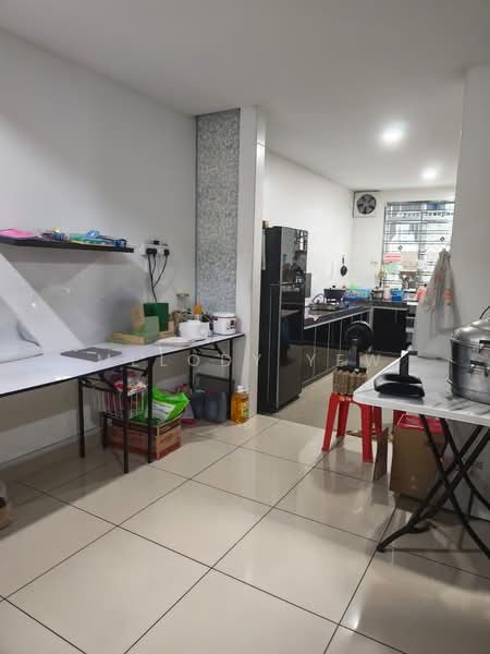 Taman Mutiara Rini untuk Untuk Dijual - RM 750,000, Apr 2026 - Kitchen - PropertyGuru.com.my
