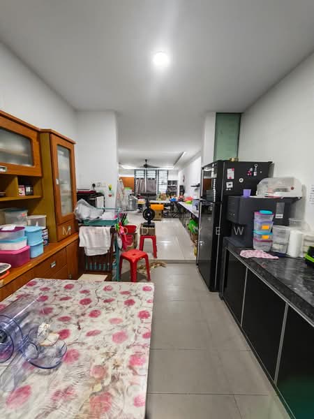 Taman Mutiara Rini untuk Untuk Dijual - RM 750,000, Apr 2026 - Kitchen - PropertyGuru.com.my
