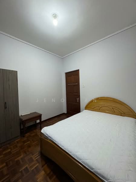 2-storey Terraced House for Rent in Kuching (Sarawak) - Jeno Tan - Bedroom - PropertyGuru.com.my