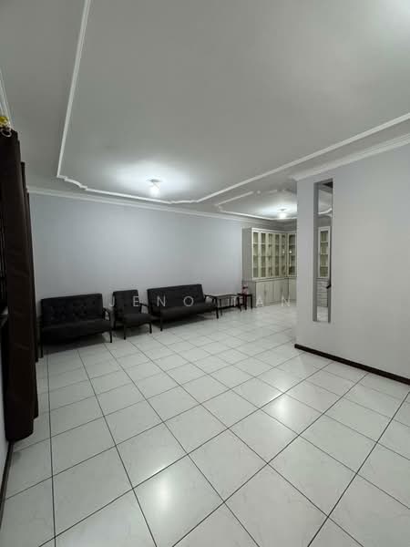 2-storey Terraced House for Rent in Kuching (Sarawak) - Jeno Tan - Living Room - PropertyGuru.com.my