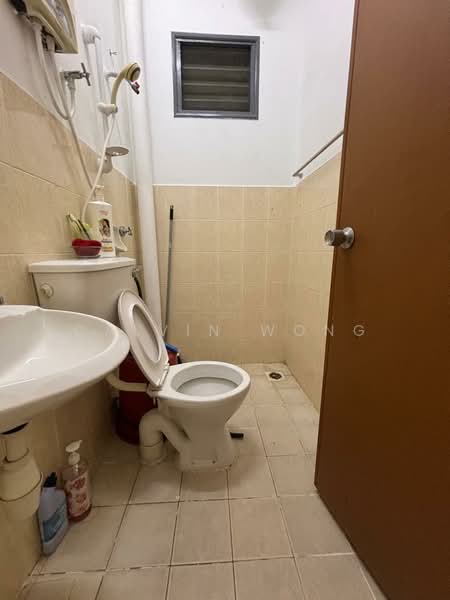 Mutiara Rini Mutiaras Rinis untuk Untuk Dijual - RM 499,000, Apr 2026 - Bathroom - PropertyGuru.com.my