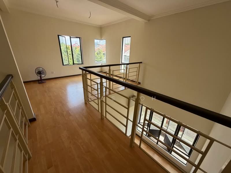 2.5-storey Terraced House for Sale in Bandar Kinrara Seksyen 1 (Bandar Kinrara) - Lucas Loh - Interior - PropertyGuru.com.my