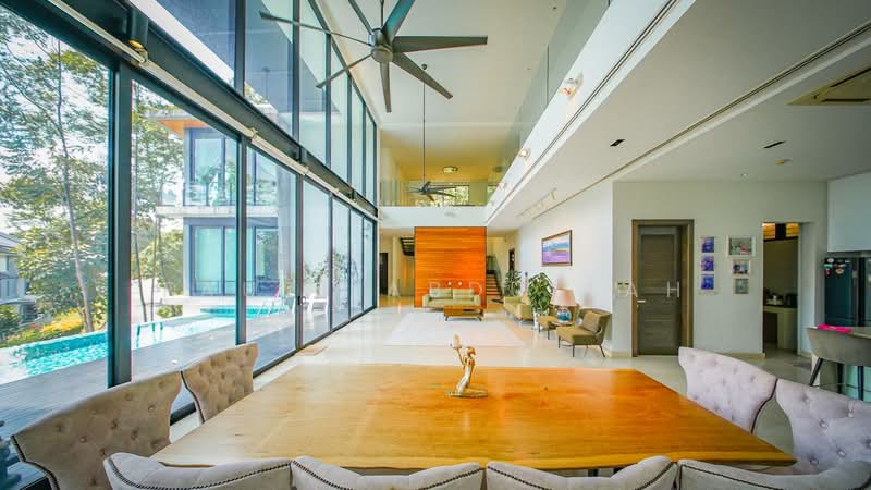 Kayangan Heights, Shah Alam untuk Untuk Dijual - RM 3,700,000, Mac 2026 - Living Room - PropertyGuru.com.my