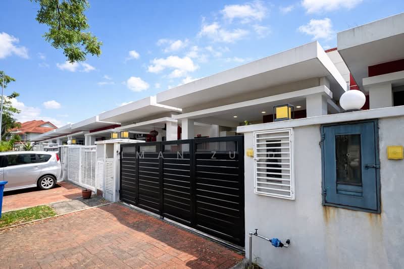1-storey Terraced House for Sale in Setia Alam (Selangor) - AIMAN ZUHDI - PropertyGuru.com.my