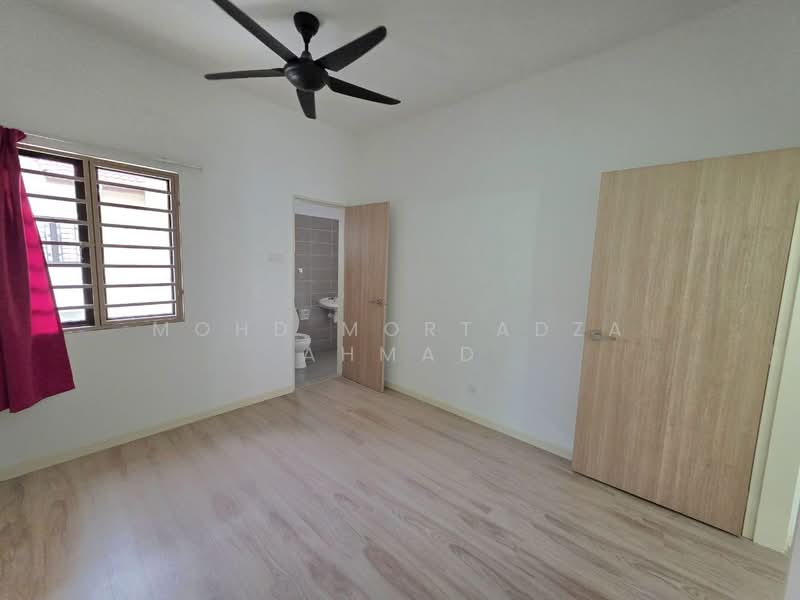 2-storey Terraced House for Sale in Semenyih (Selangor) - Mohd Mortadza Ahmad - Bedroom - PropertyGuru.com.my