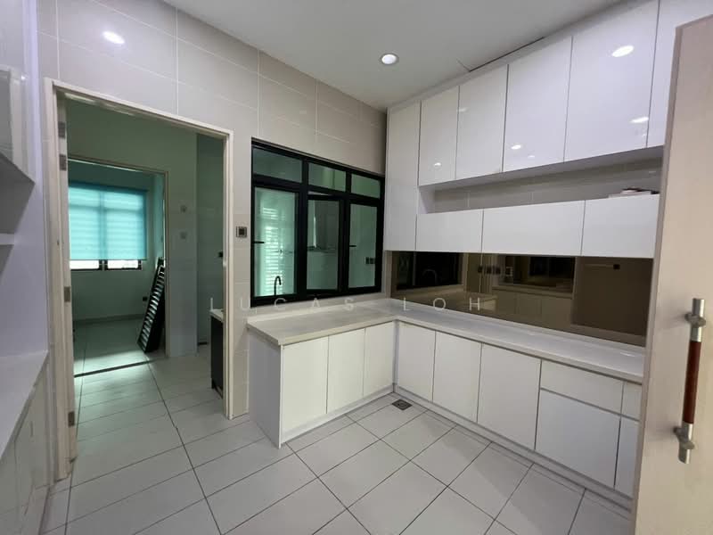 Semi-Detached House for Sale in 16 Sierra (Puchong) - Lucas Loh - Kitchen - PropertyGuru.com.my
