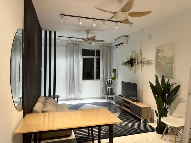 Impiana Sky Residensi untuk Untuk Disewa - RM 2,399 /bulan, Apr 2026 - Living Room - PropertyGuru.com.my