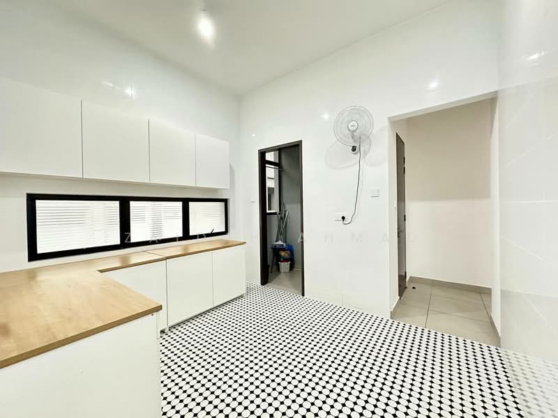 Terraced House for Sale in Cyberjaya (Selangor) - Zaidah Ahmad - Kitchen - PropertyGuru.com.my