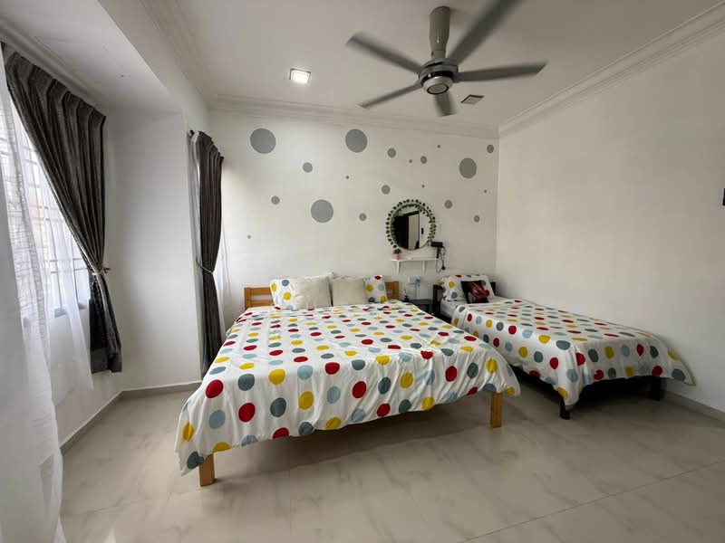 Taman Setia Indah untuk Untuk Dijual - RM 688,000, Mac 2026 - Bedroom - PropertyGuru.com.my