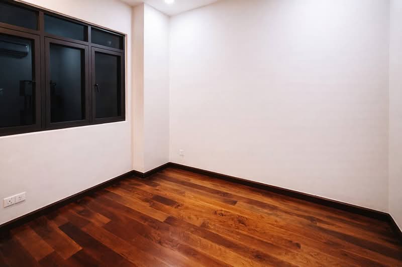 Untuk Dijual - Isola